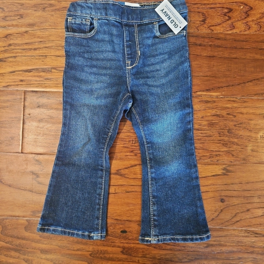 NEW Old Navy 2T Toddler Girl Flared leg Blue Jean Pants Denim